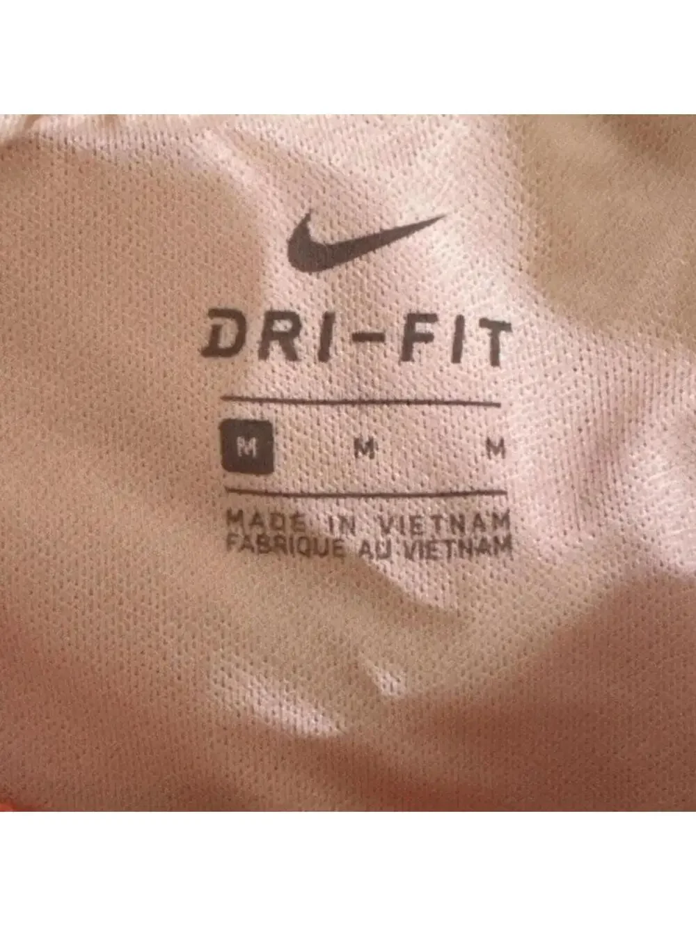 Nike this pairs